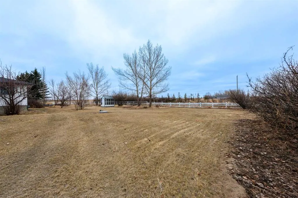 233239 Glenmore View Road