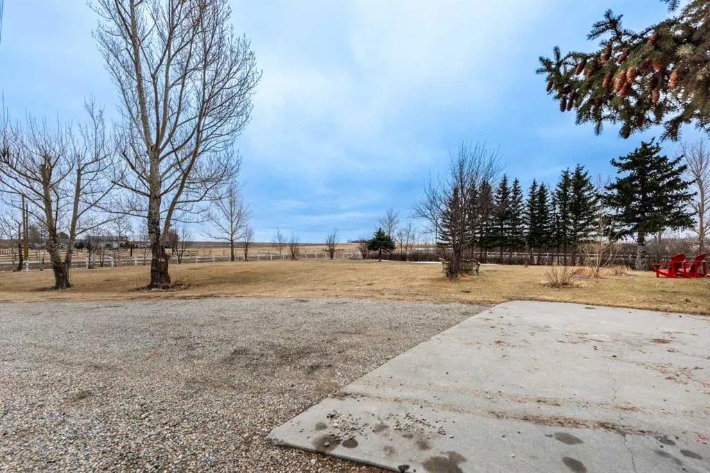 233239 Glenmore View Road