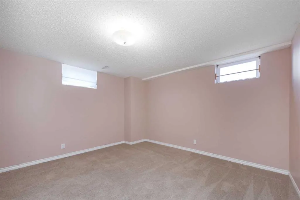 233239 Glenmore View Road