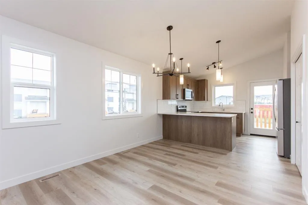 5 Beacon Hill Drive