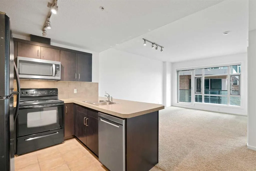 1410 1 Street SE #309