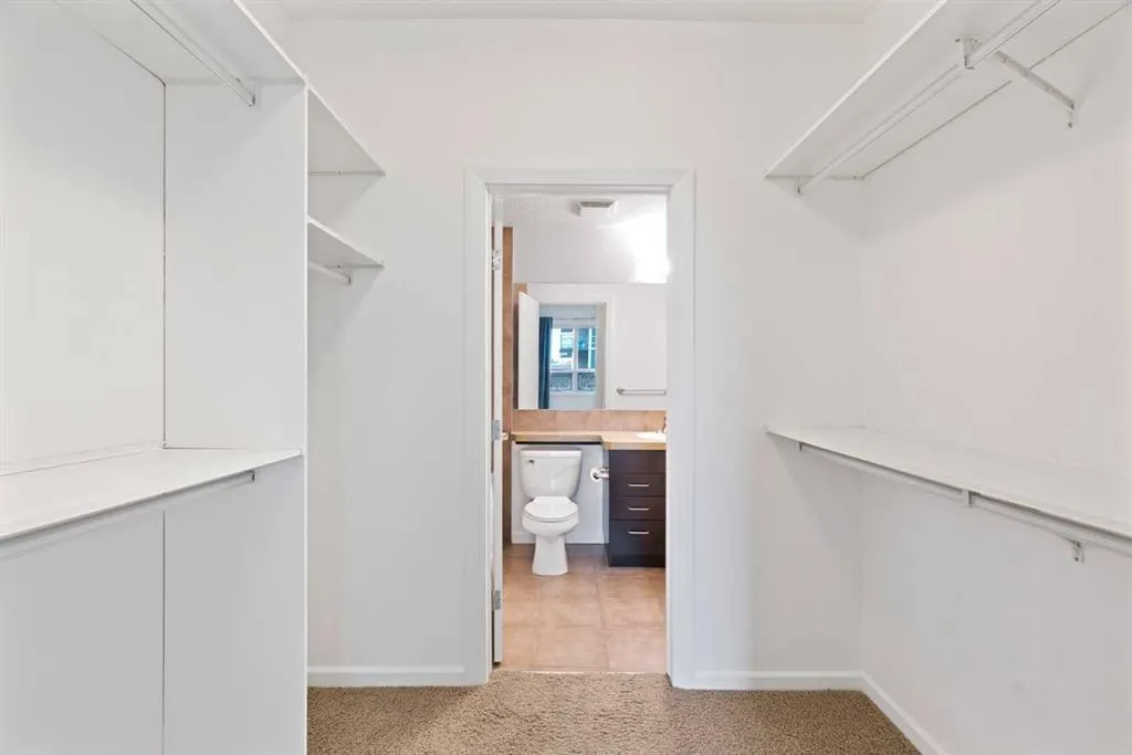 1410 1 Street SE #309