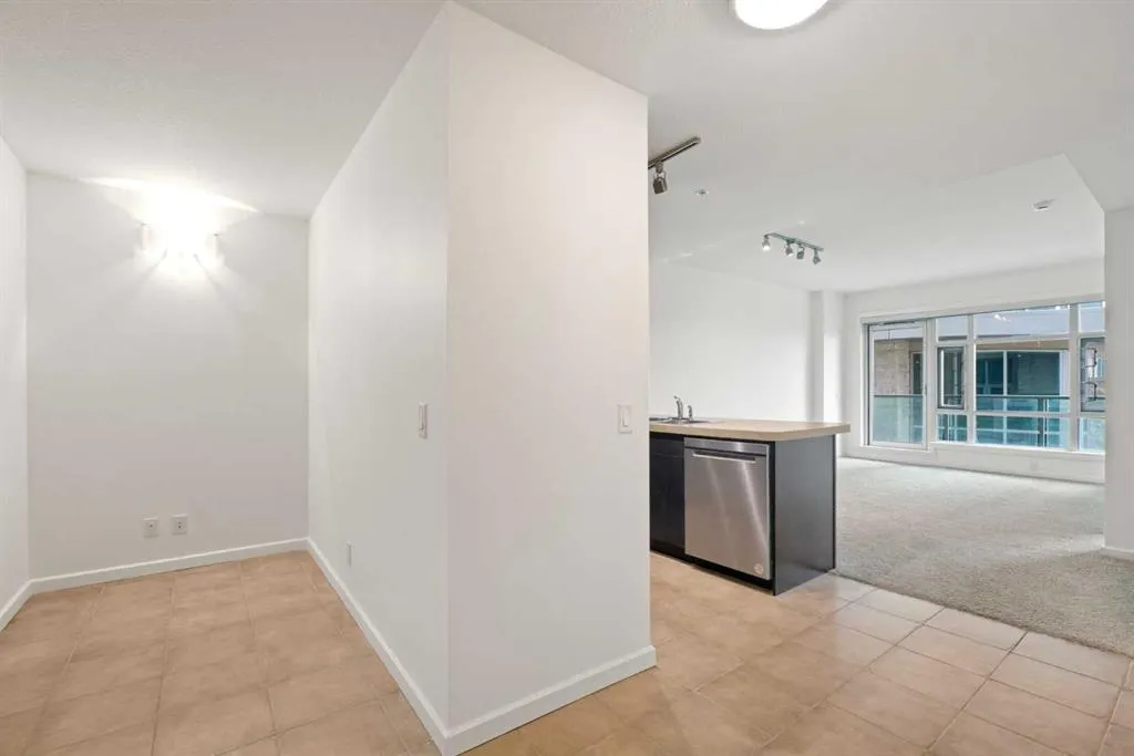 1410 1 Street SE #309