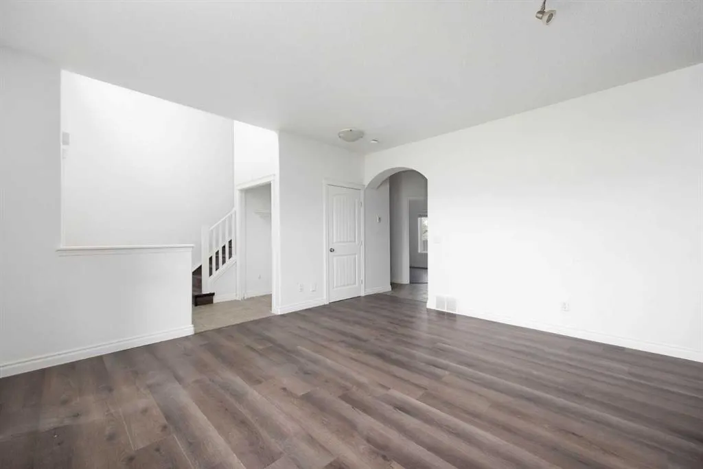 175 Loutit Road