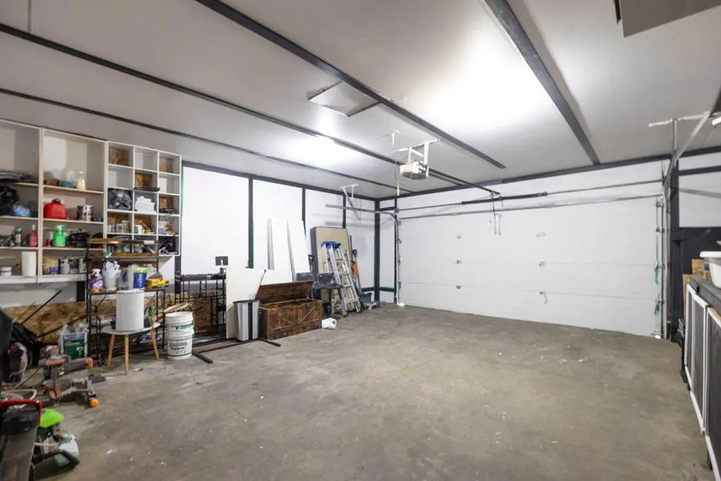 175 Loutit Road