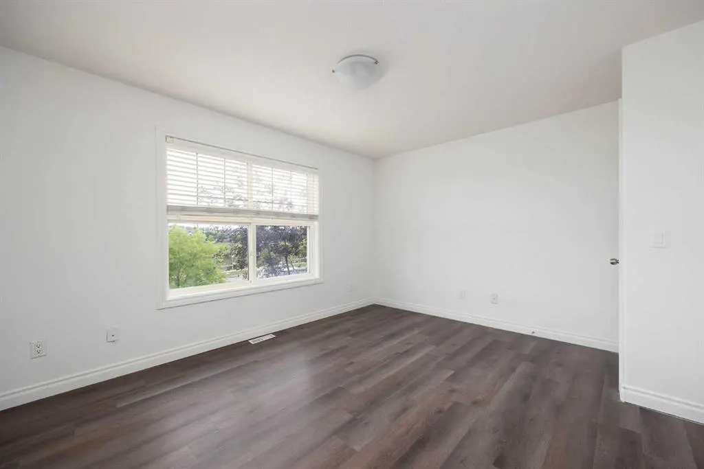 175 Loutit Road