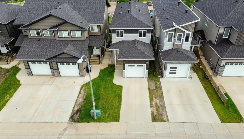 181 Siltstone Place
