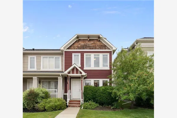 153 Rainbow Falls Manor W