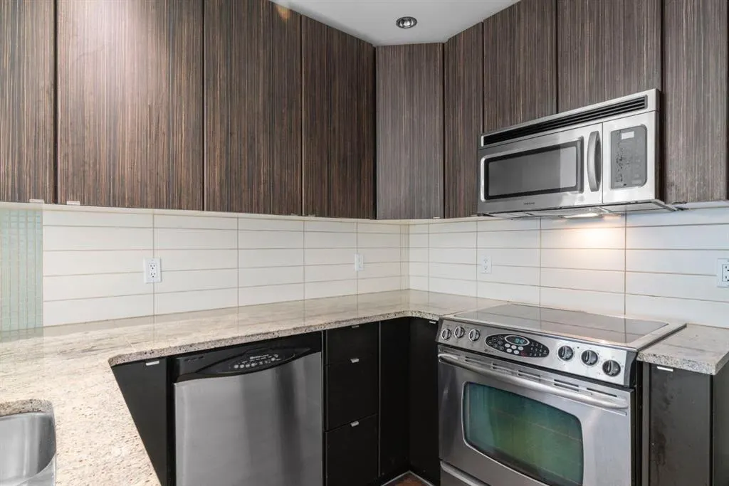 788 12 Avenue SW #1102