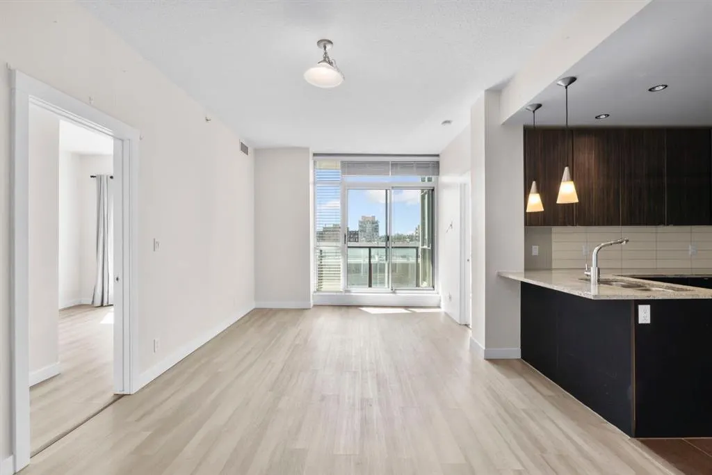 788 12 Avenue SW #1102