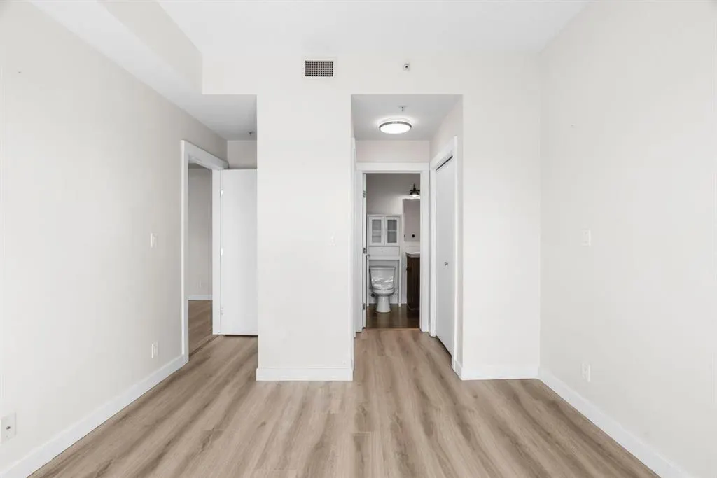 788 12 Avenue SW #1102