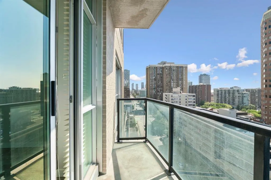 788 12 Avenue SW #1102