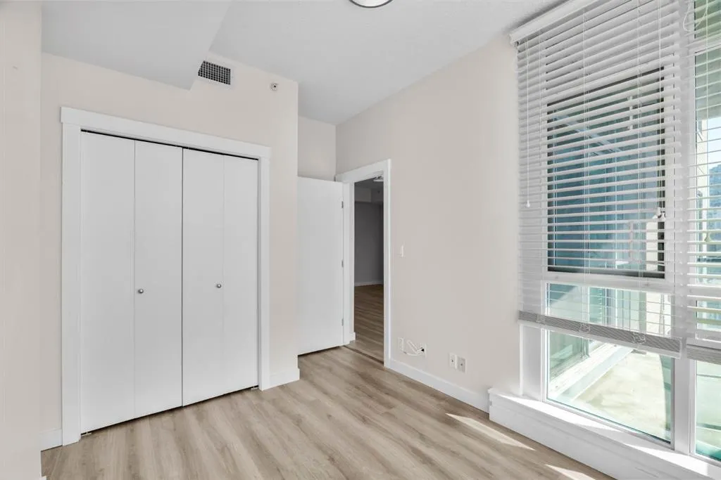 788 12 Avenue SW #1102