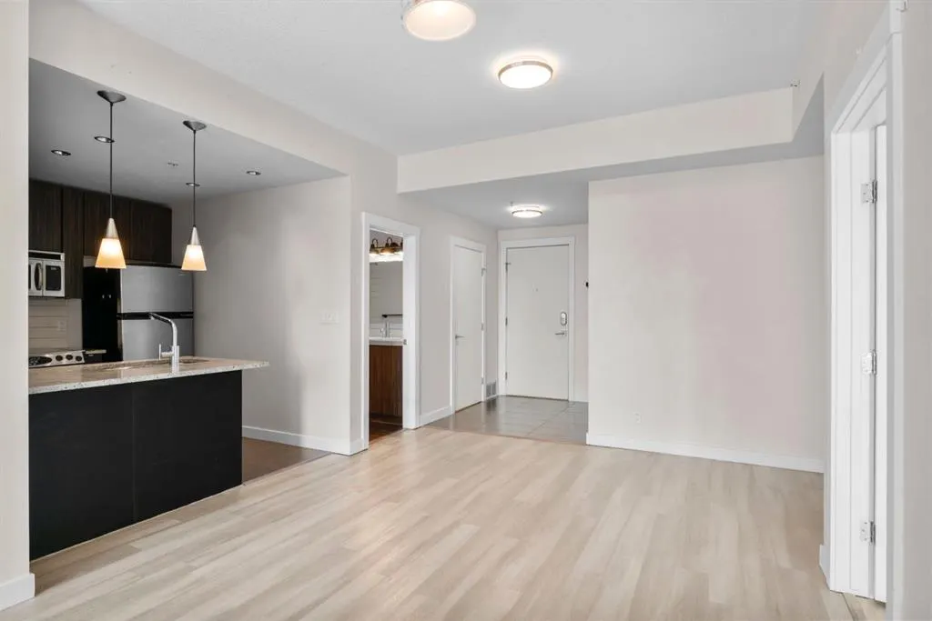 788 12 Avenue SW #1102