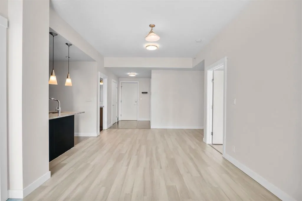 788 12 Avenue SW #1102