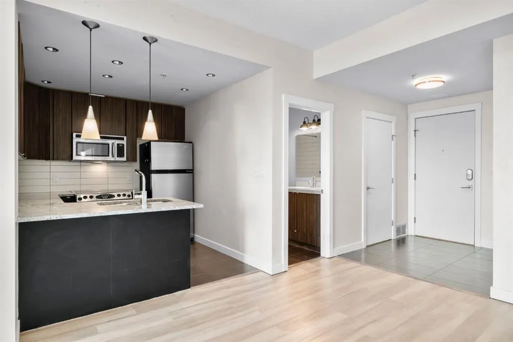 788 12 Avenue SW #1102