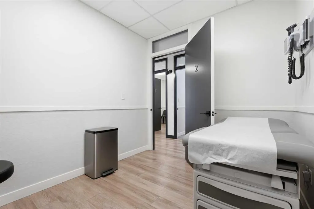 1800 194 Avenue SE #2250