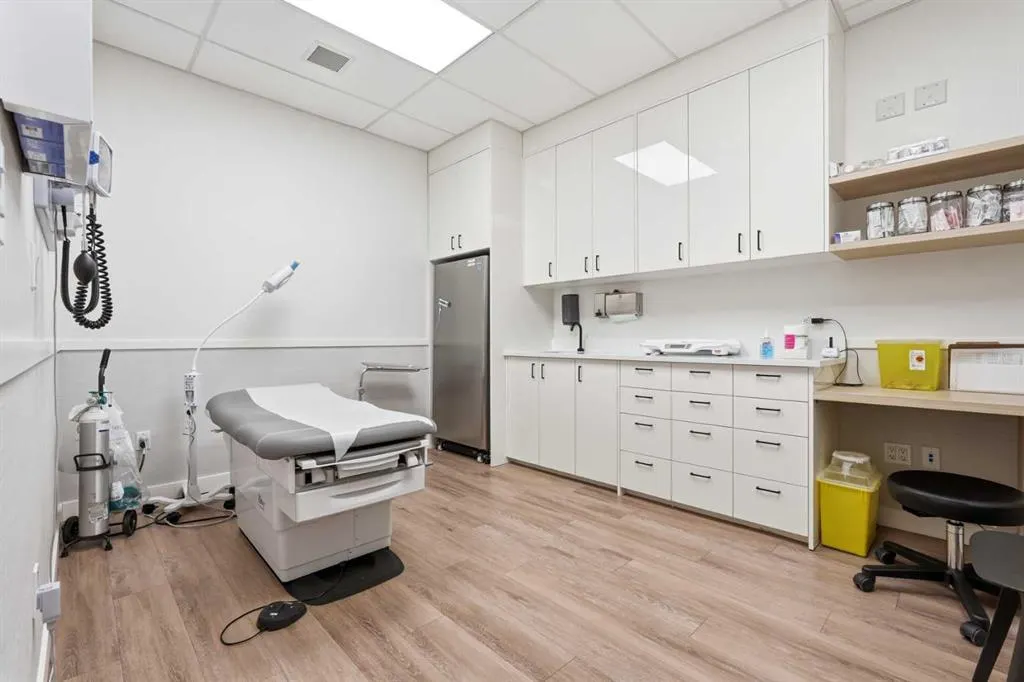 1800 194 Avenue SE #2250