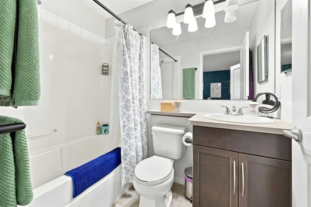 106 Autumn Crescent SE