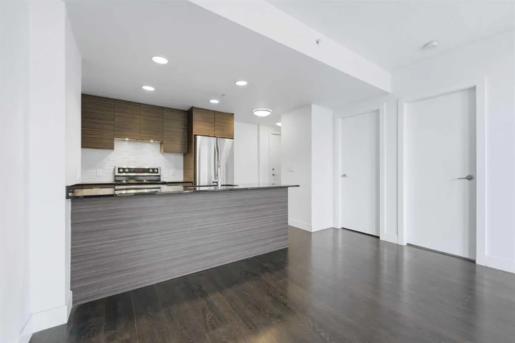 1500 7 Street SW #609