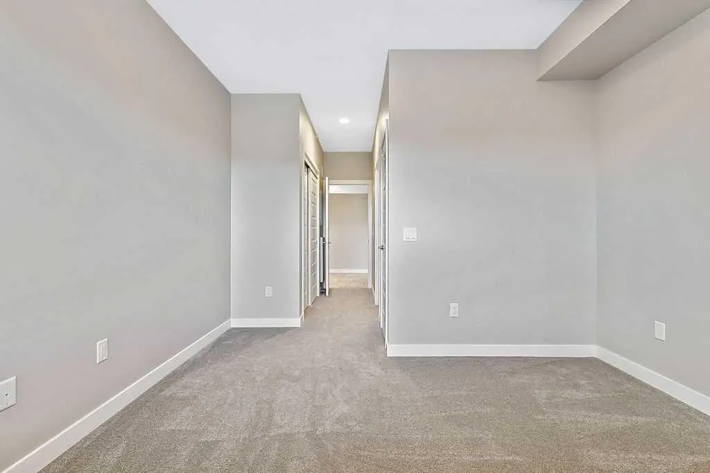 101 Willowridge Drive #408