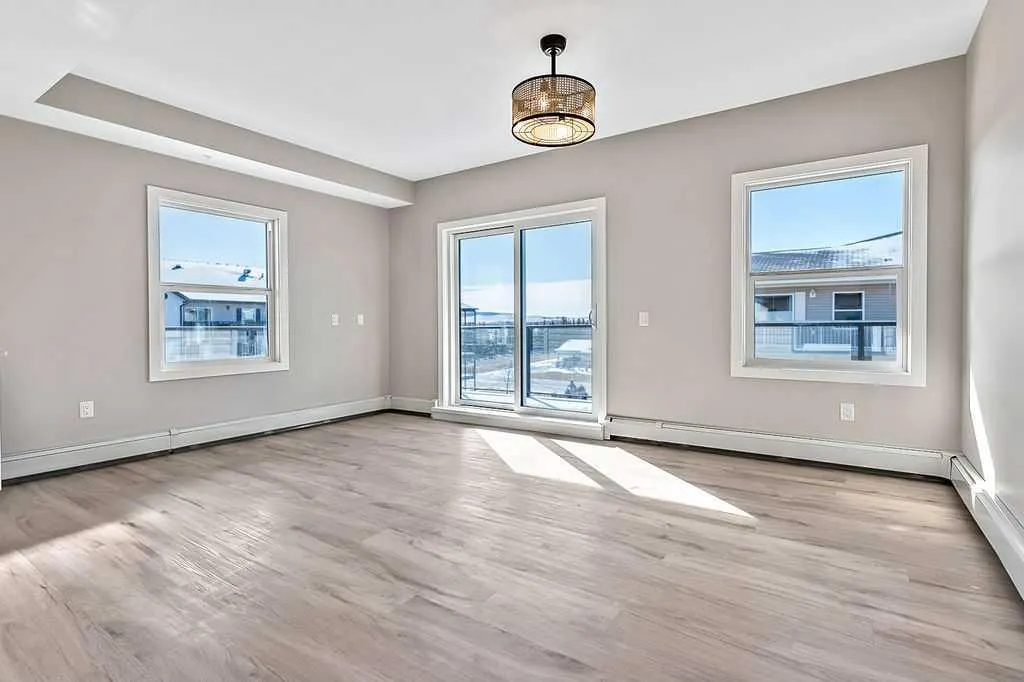 101 Willowridge Drive #408