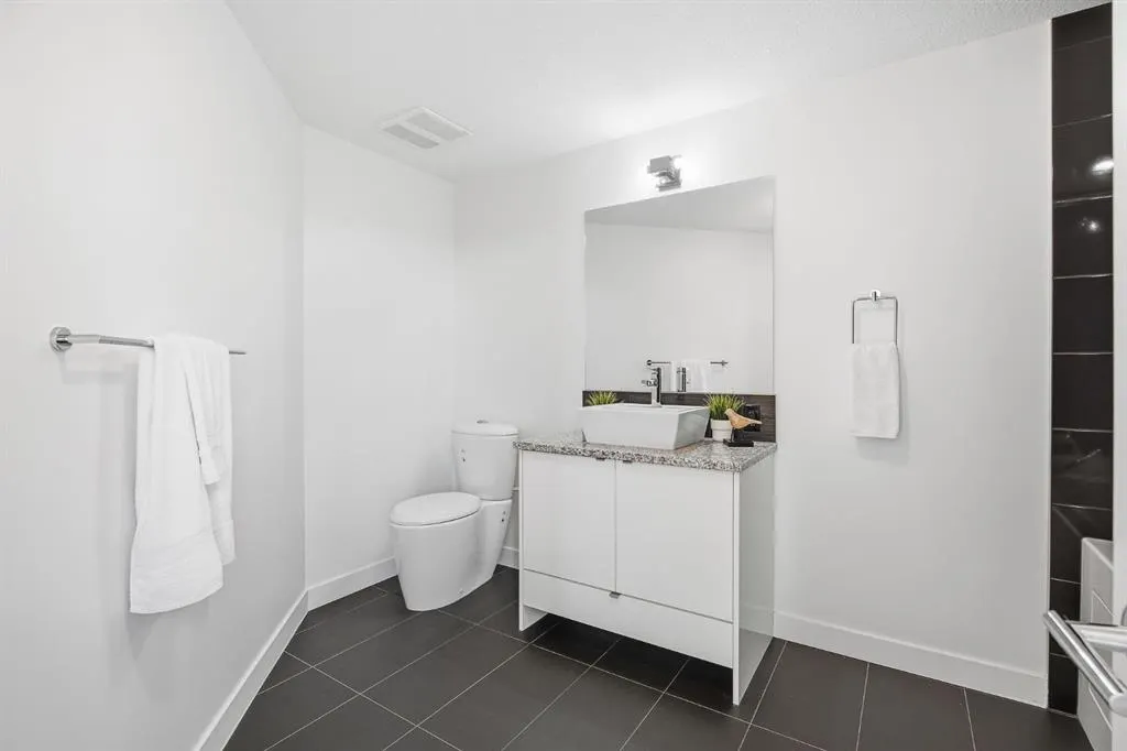 45 Aspenmont Heights SW #209