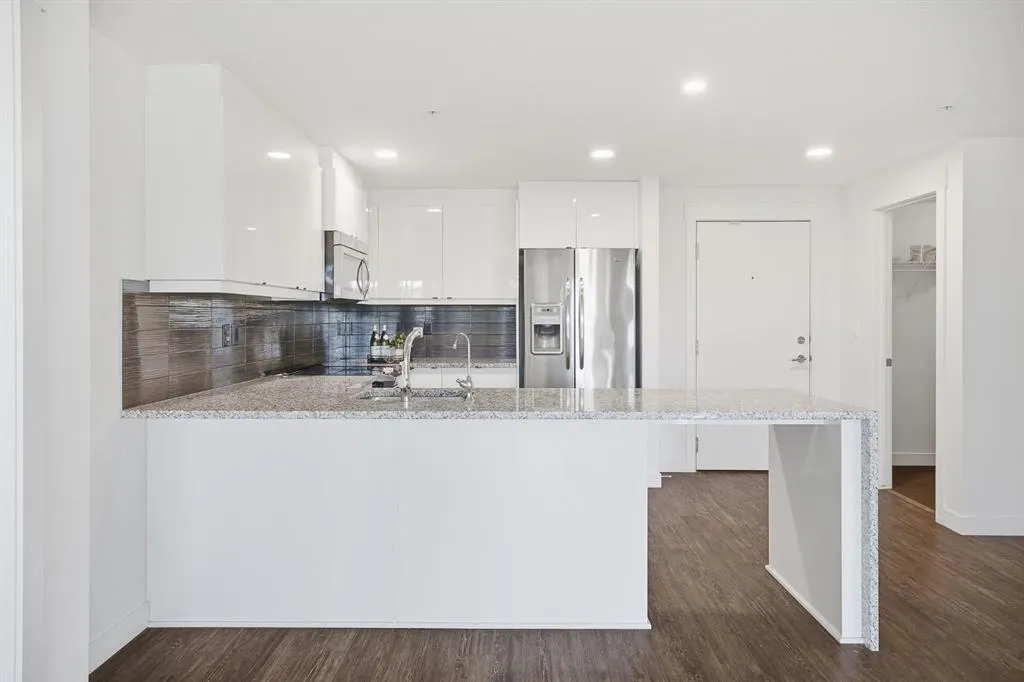 45 Aspenmont Heights SW #209