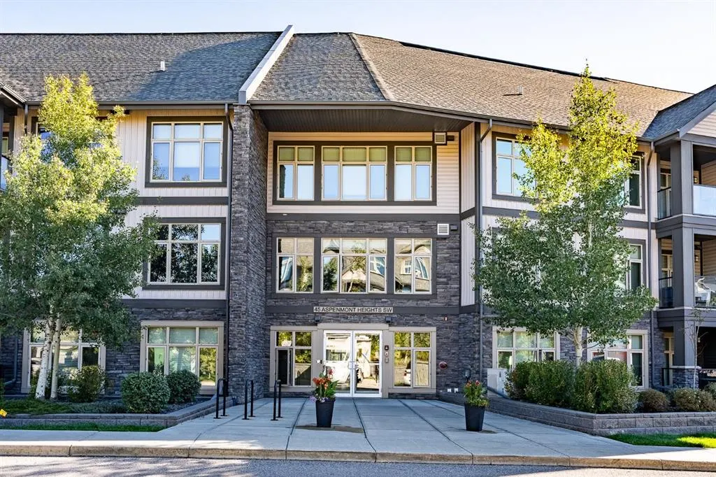 45 Aspenmont Heights SW #209