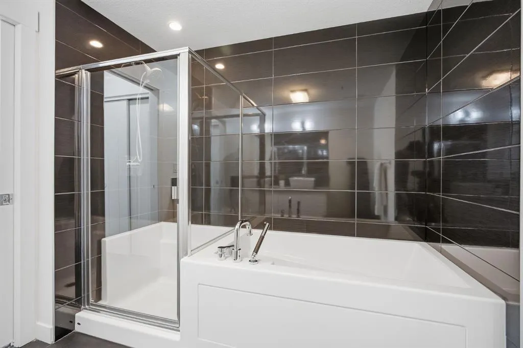 45 Aspenmont Heights SW #209