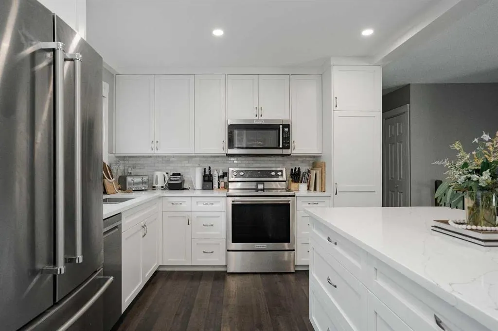 525 Beacon Hill Drive
