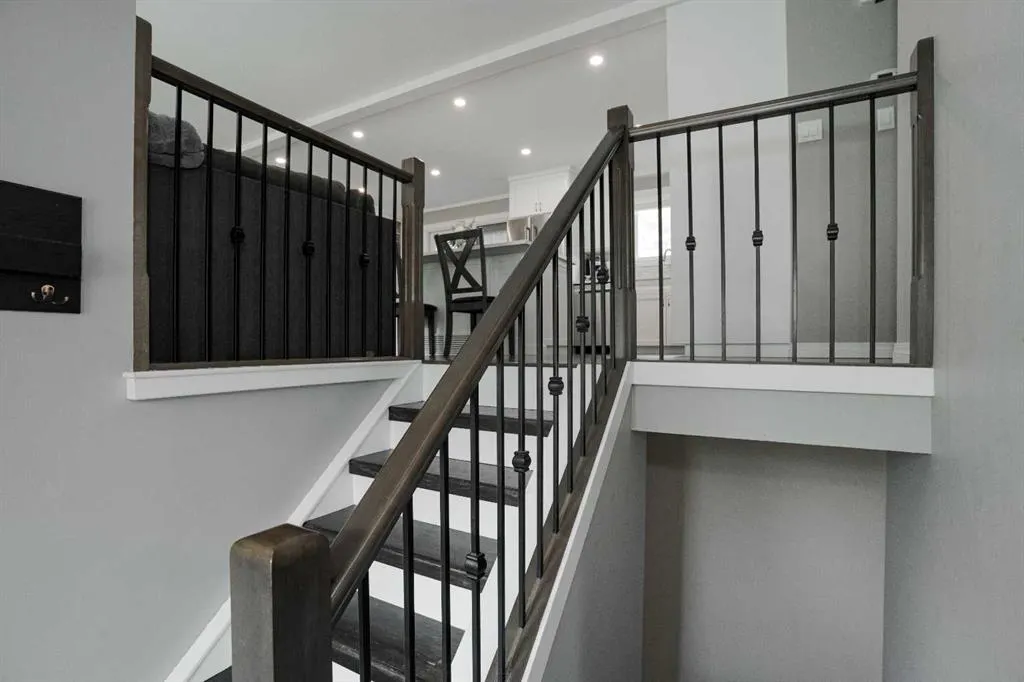 525 Beacon Hill Drive