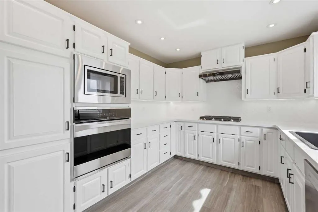 39 Calling Horse Estates