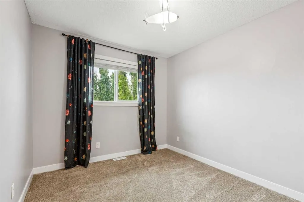126 Evansdale Link NW