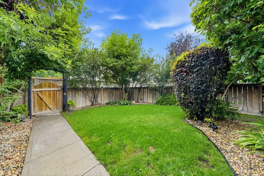 42H Green Meadow Crescent