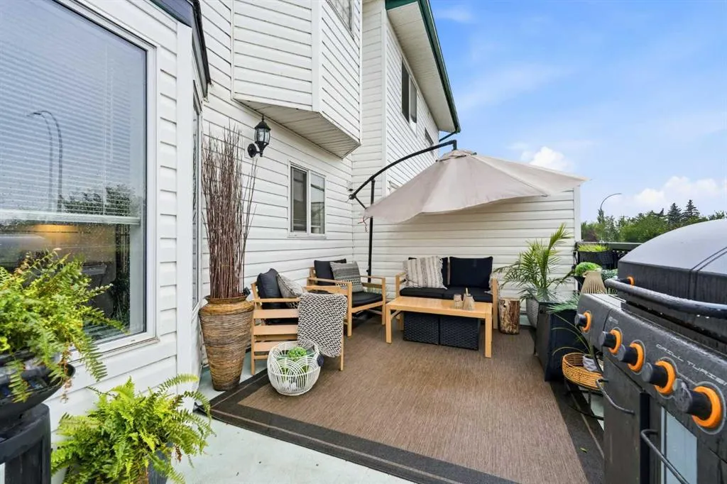 42H Green Meadow Crescent