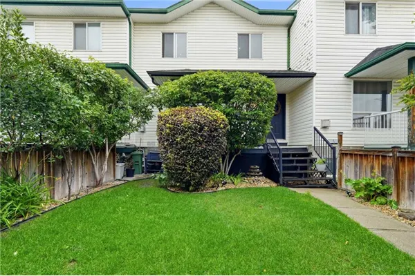42H Green Meadow Crescent