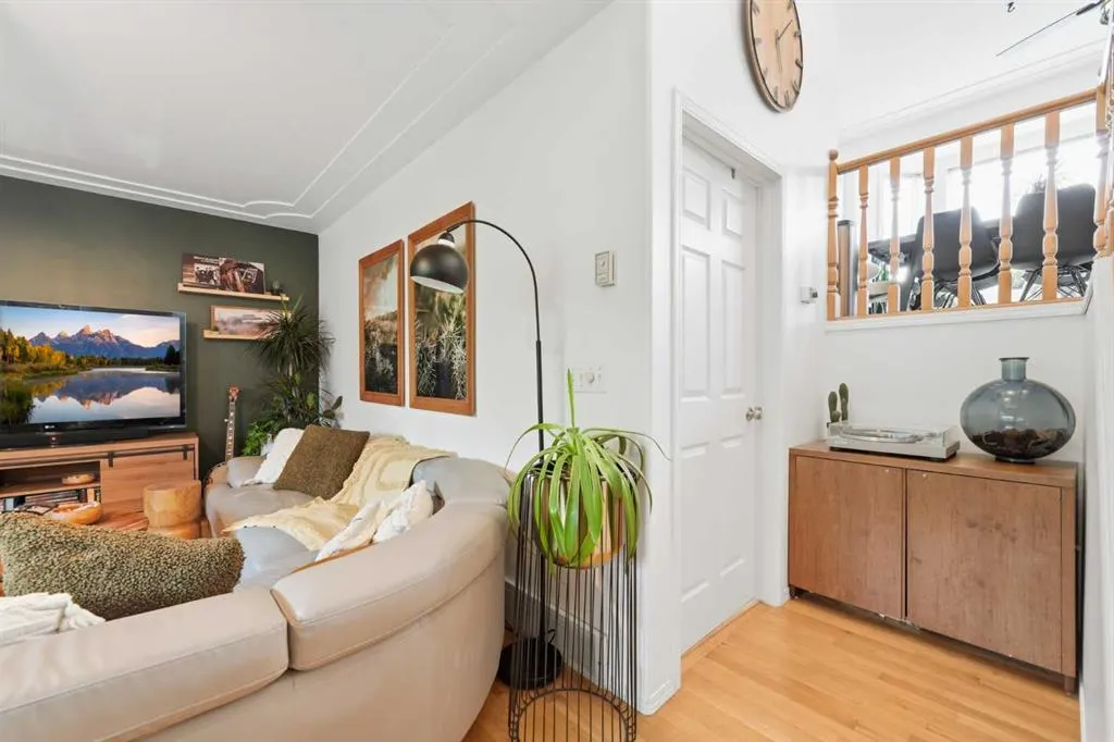 42H Green Meadow Crescent