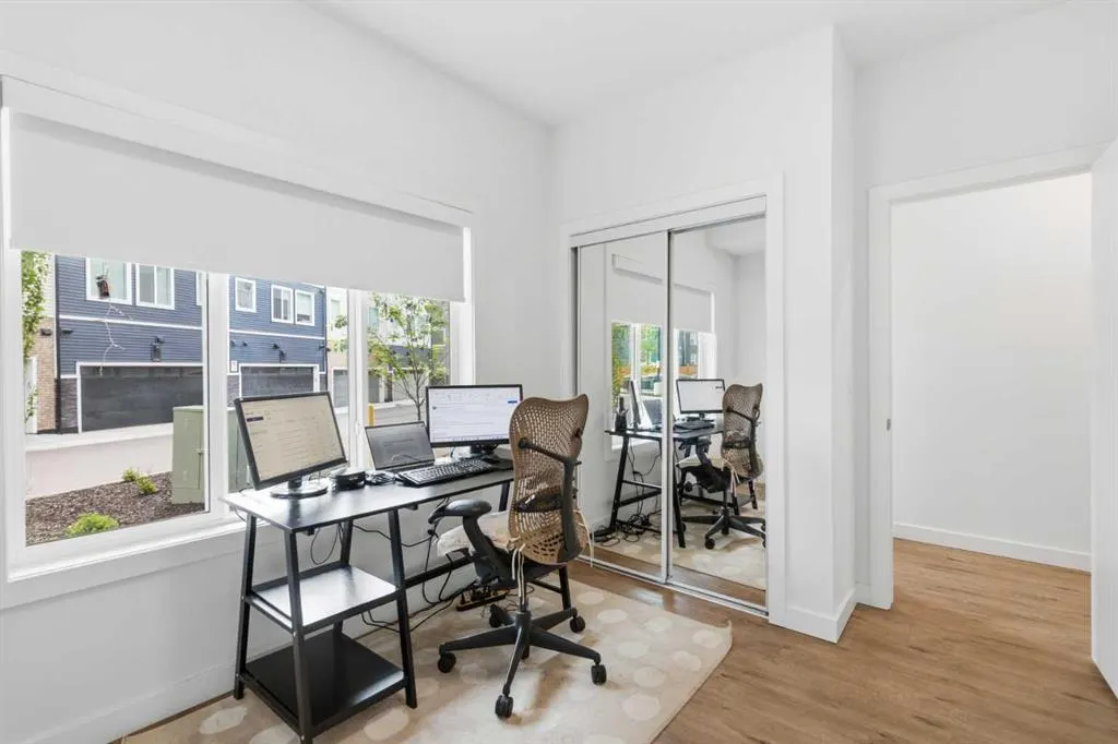 335 Creekside Boulevard SW #602
