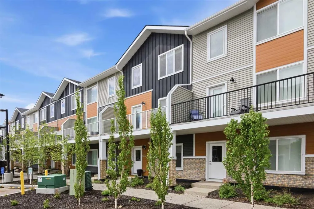 335 Creekside Boulevard SW #602