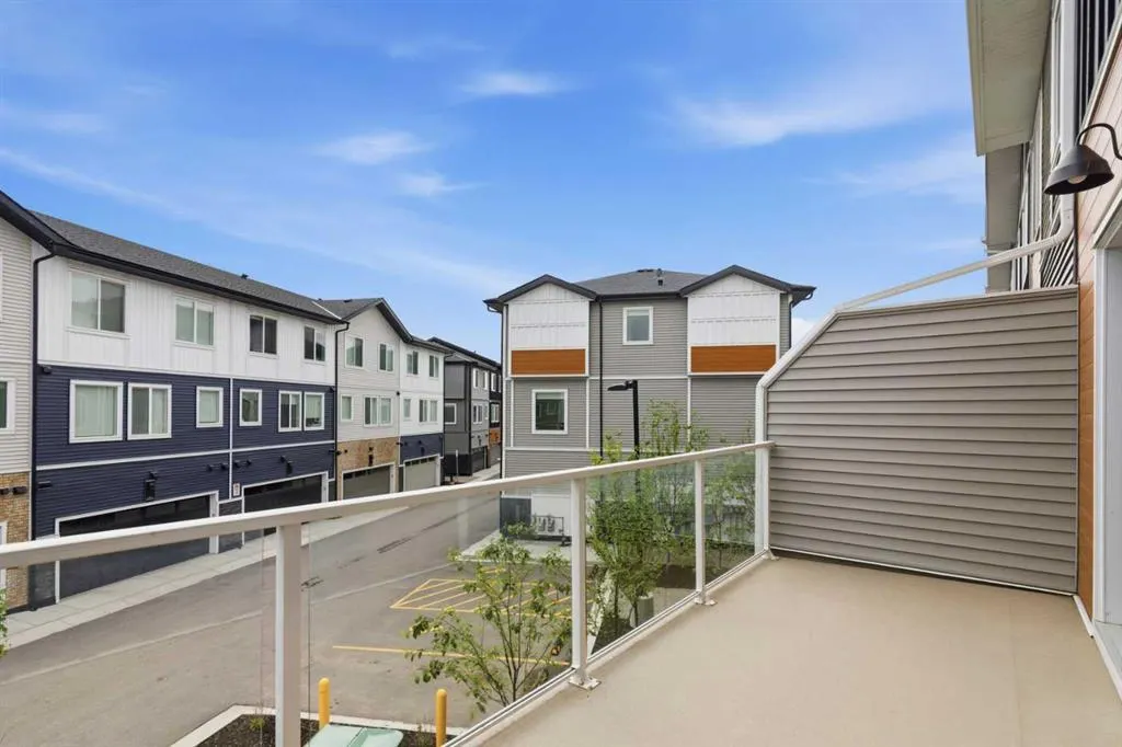 335 Creekside Boulevard SW #602