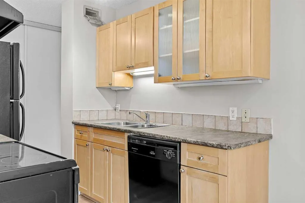 1240 12 Avenue SW #301