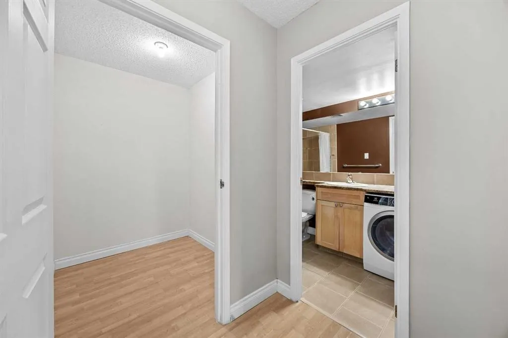 1240 12 Avenue SW #301