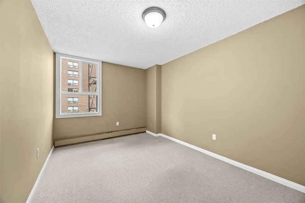 1240 12 Avenue SW #301