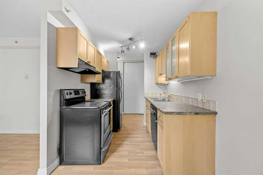 1240 12 Avenue SW #301