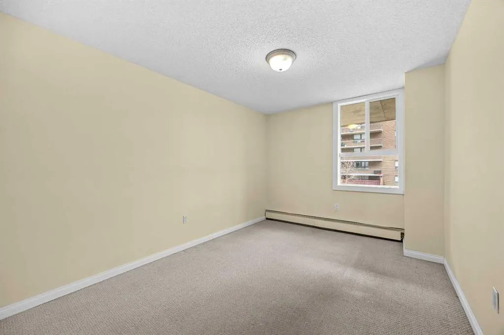 1240 12 Avenue SW #301