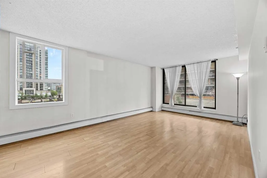 1240 12 Avenue SW #301