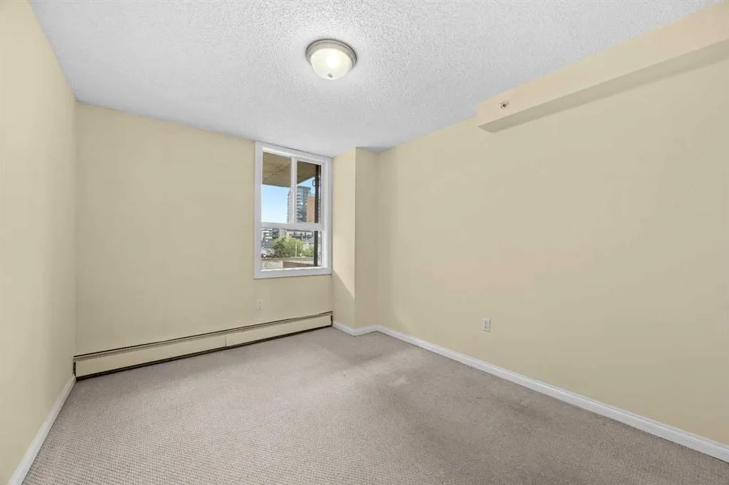 1240 12 Avenue SW #301