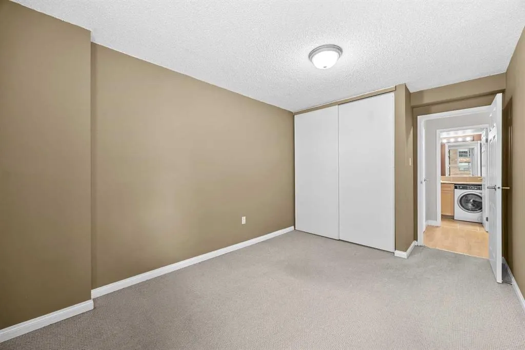 1240 12 Avenue SW #301