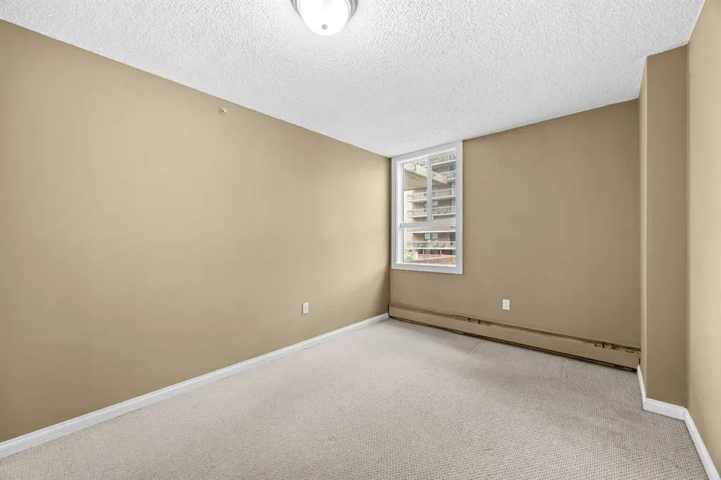 1240 12 Avenue SW #301